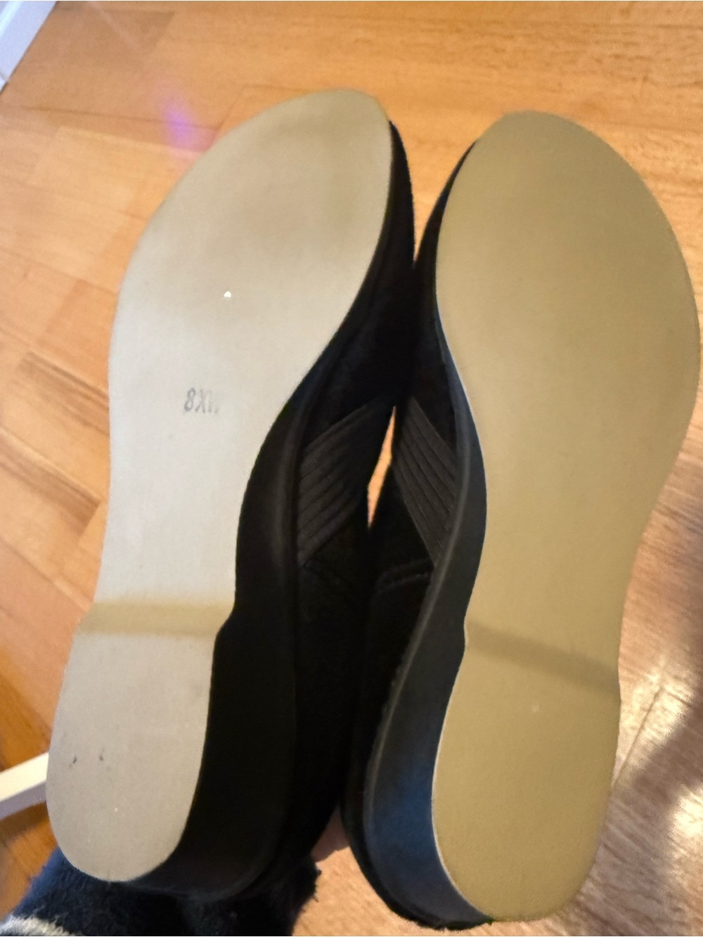 Foamtreads Black Women's Slip-On Comfort Shoes With Low Heel, Size 8 XW - Picture 6 of 9
